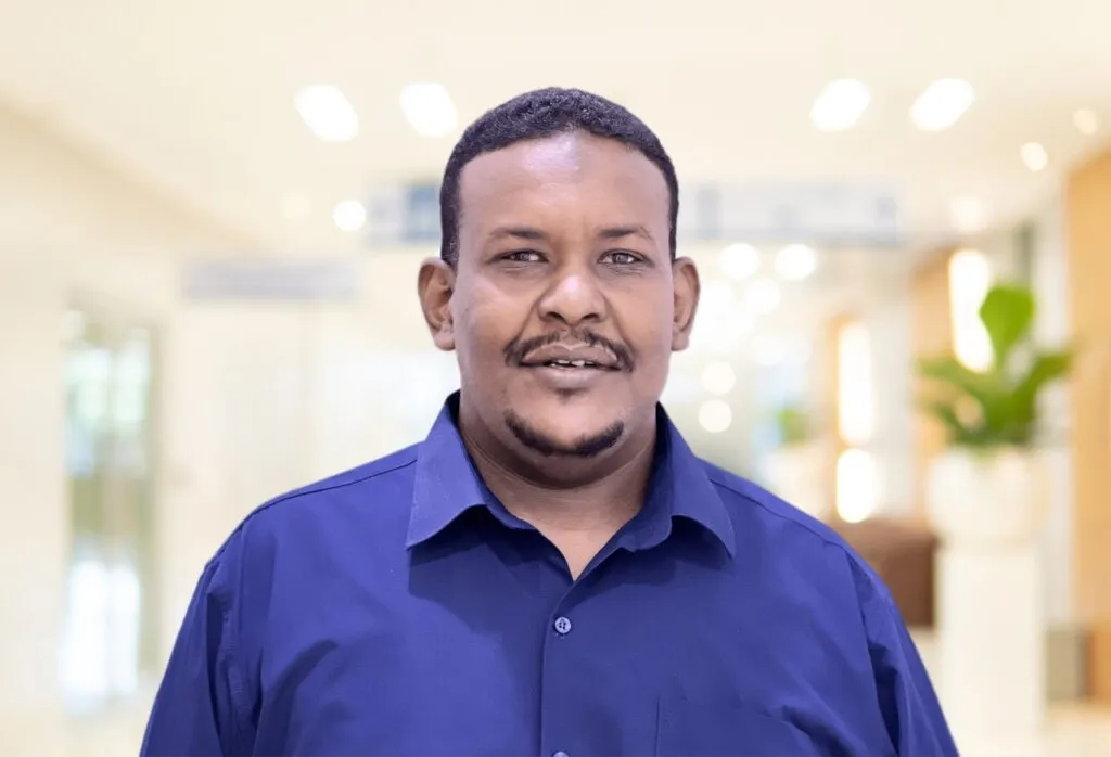 Dr.Ayman Suliman
