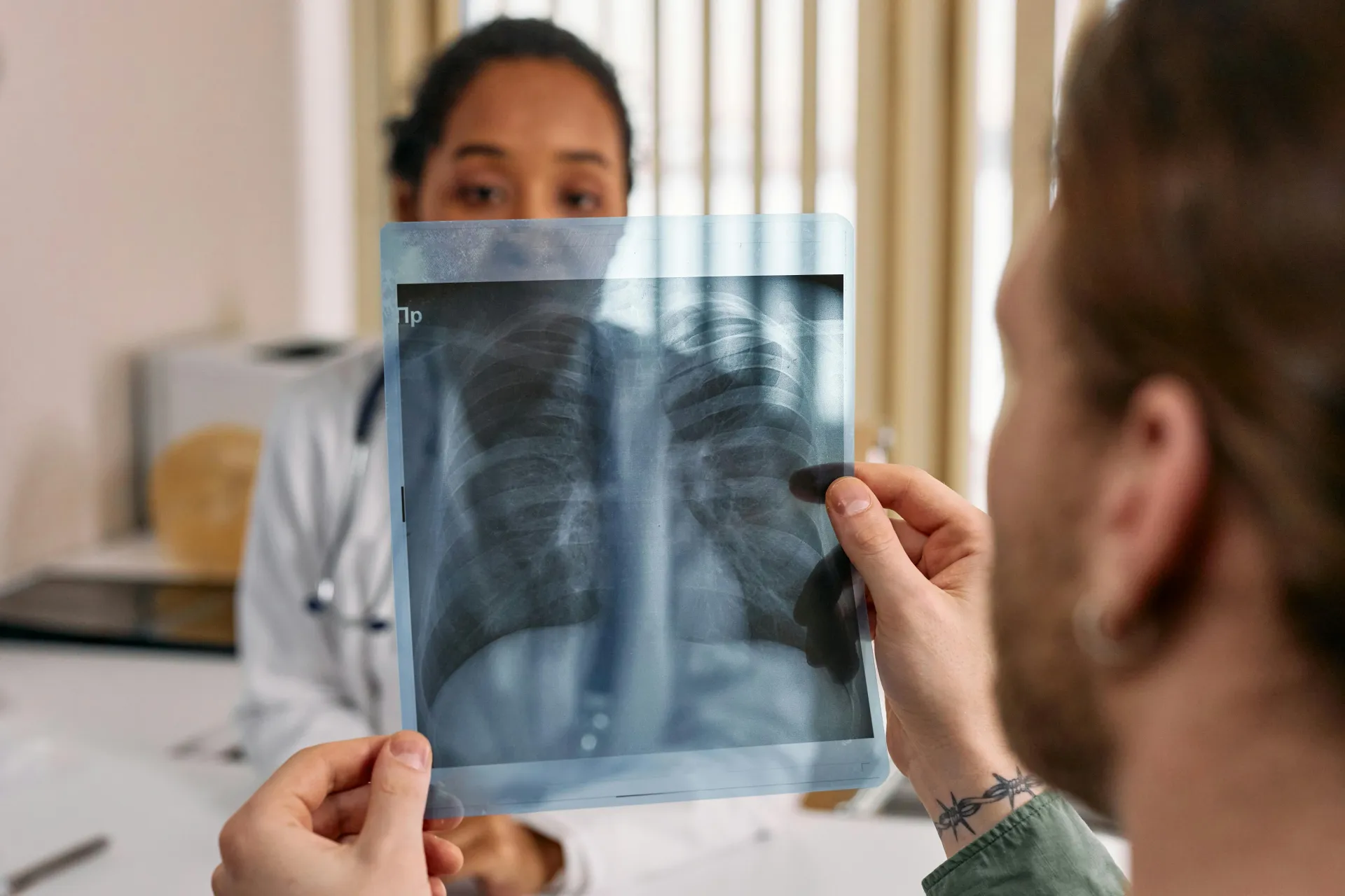 Bronchitis Treatment Dubai: Symptoms & Care (2026)